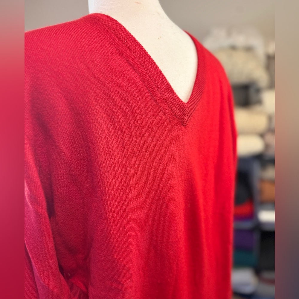 Mantovani Studio Men’s Cashmere V, XL, Gorgeous Red